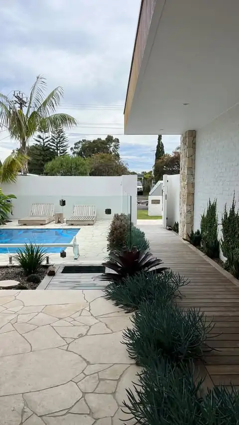 Garden landscaping by Sunny Garden in Long Jetty