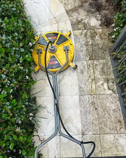 Pressure washing by Sunny Garden on the Central Coast