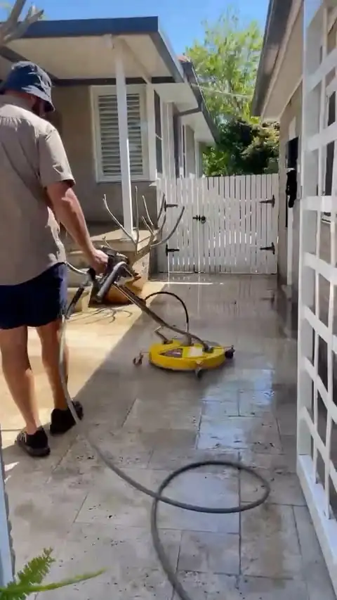 Pressure washing by Sunny Garden on the Central Coast